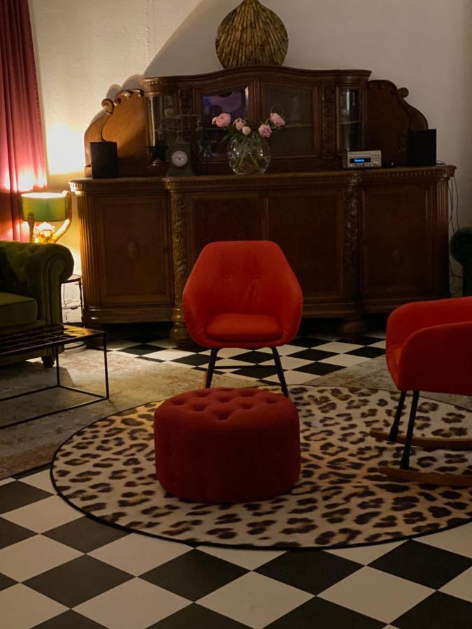 Smarthotel Mystique Self Check-In Бад-Гомбург-фор-дер-Гее Екстер'єр фото